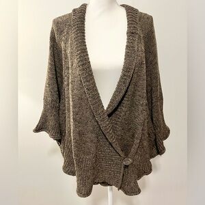 Soft Surroundings Chiang Mae Knit Cape Sweater in Brown with Ruffled Edges. Sz L